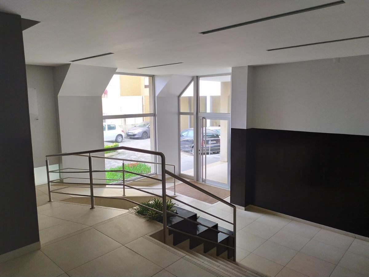 بوفوُ جي فارزيم Eca De Queiros Apartment المظهر الخارجي الصورة